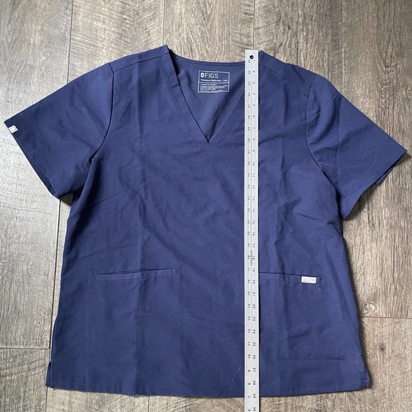 Figs Women's Navy Scrub Top - Picture 2 of 6